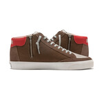 Chestnut // Brown + White (US: 9)