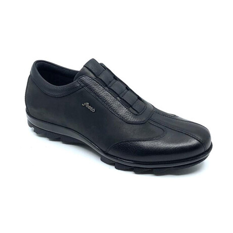 London Casual Shoes // Black (Euro: 39)