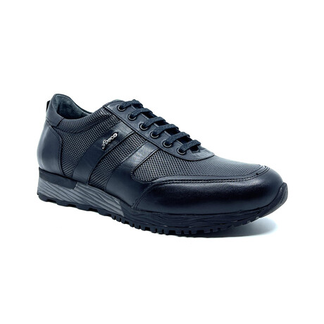 Jackson Sneakers // Black (Euro: 39)