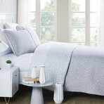 Geometric Maze Oversized Quilt Sets // Geometric Maze Gray (King / California King)