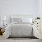 Geometric Maze Oversized Quilt Sets // Geometric Maze Taupe (King / California King)