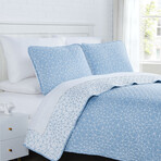 Geometric Maze Oversized Quilt Sets // Geometric Maze Blue (King / California King)