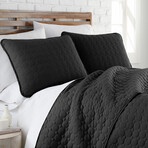 Southshore Essentials Quilt Set // Black (King / California King)