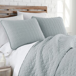 Southshore Essentials Quilt Set // Harbor Mist (King / California King)
