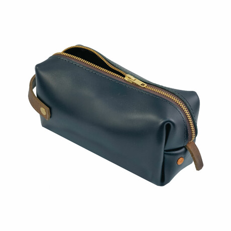 High Line Medium Leather Toiletry Bag // Black