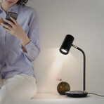 Ezra LED Table Lamp With Wireless Charging Pad // Black
