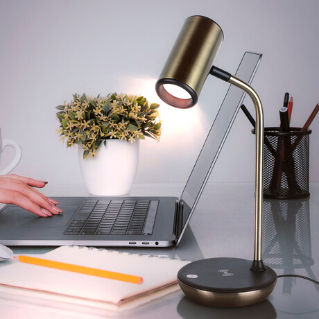 Ezra LED Table Lamp With Wireless Charging Pad // Brass