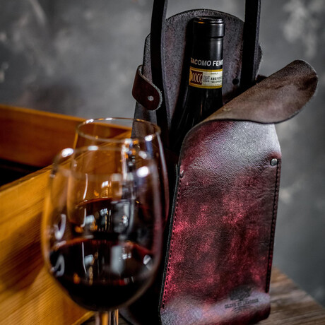Mohave // Leather Wine Carrier // Distressed Black + Red