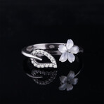 Flower Ring with Natural Mother of Pearl // Silver (7.5)
