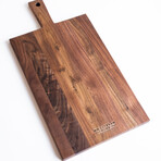 The Handcrafted Cutting Board (Walnut)