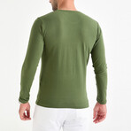 Griffen Long Sleeve V-Neck T-Shirt // Olive (M)