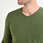 Griffen Long Sleeve V-Neck T-Shirt // Olive (M)