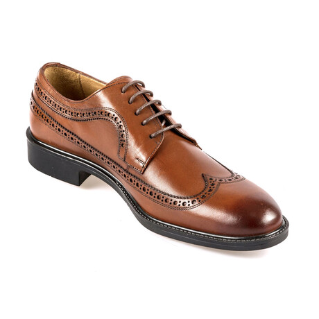 Steve Shoes // Tobacco (Euro: 40)