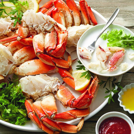 Dungeness Crab Clusters // 4lbs + Crab Captain's Vinaigrette