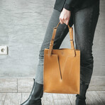 Capital Leather Tote // Yellow (Yellow)