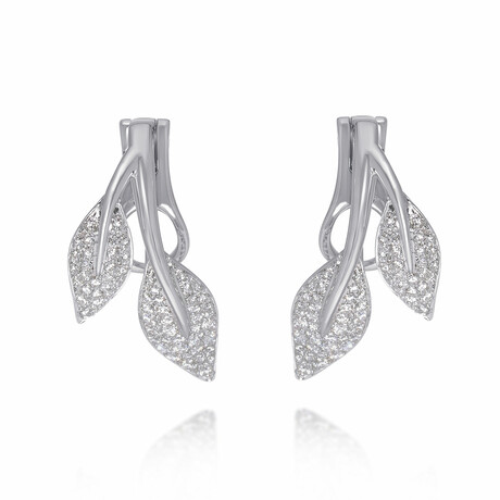 Foglia 18K White Gold Diamond Drop Earrings // Store Display