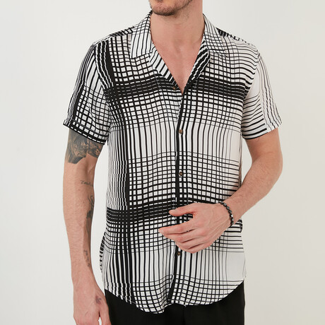 Regular Fit Applique Collar Short Sleeve Patterned Button-Up Shirt // Ecru + Black (L)