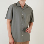 Relaxed Fit Short Sleeve Single Pocket Button Up Shirt // Khaki (XL)