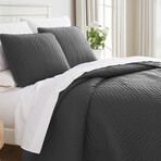 Chervron Oversized Quilt Set // Slate (King / California King)