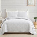 Grid Oversized Quilt Set // White (King / California King)