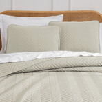 Chervron Oversized Quilt Set // Alabaster (King / California King)