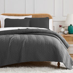 Chervron Oversized Quilt Set // Slate (King / California King)