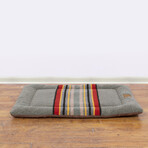 Pendleton Vintage Camp Comfort Cushion // Heather Green (X-Small)