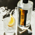 Contemporary Gin // 750 ml (1 Bottle)