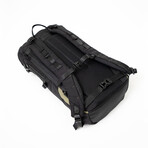 Dynamic Large Titan Series // Black