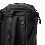 Dynamic Large Titan Series // Black