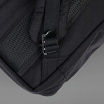 Macaroon Black Series // Black