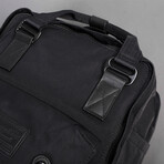 Macaroon Black Series // Black