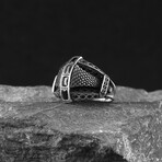 925 Sterling Silver Black Baguette Stone with Dragon Scale Details Men's Ring // Silver + Black (7)