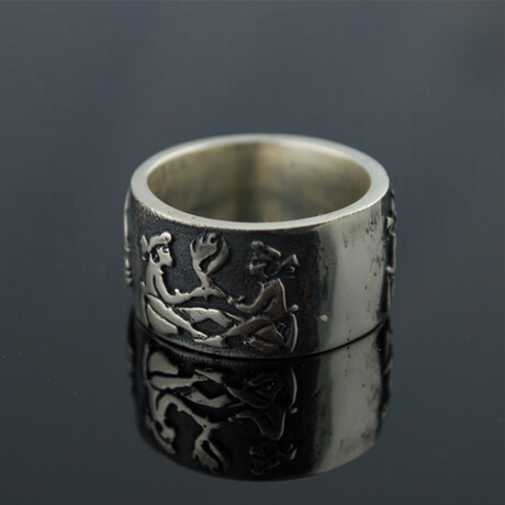 Figurative Ornament Ring // Silver (6)