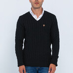 Bruce V-Neck Pullover // Black (3XL)