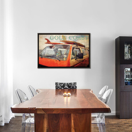 Gold Coast Surf Bus by Graffi*Tee Studios