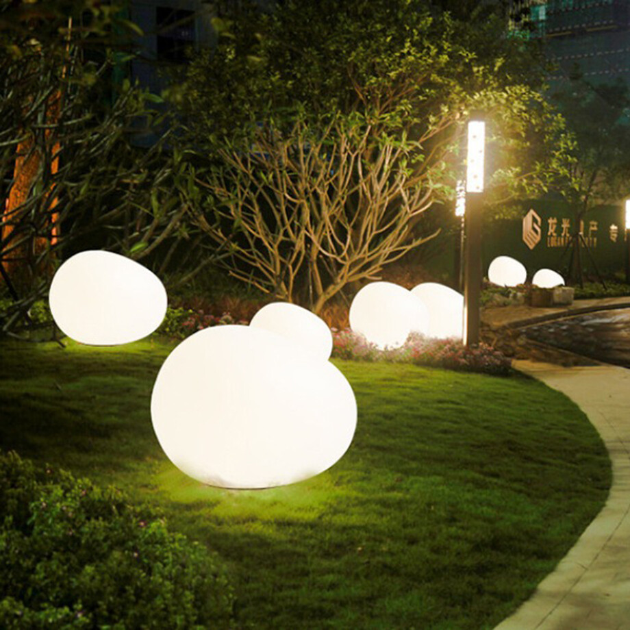 Outdoor Accent Lighting Give Your Yard A Glow Up Touch of Modern