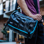 Pike Messenger Bag (Charcoal)