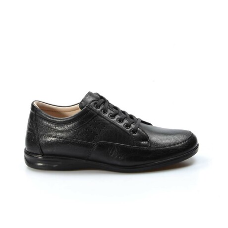 Carson Shoe // Black (Euro: 39)