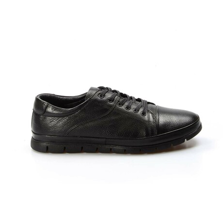 Cullen Sneaker // Black (Euro: 39)