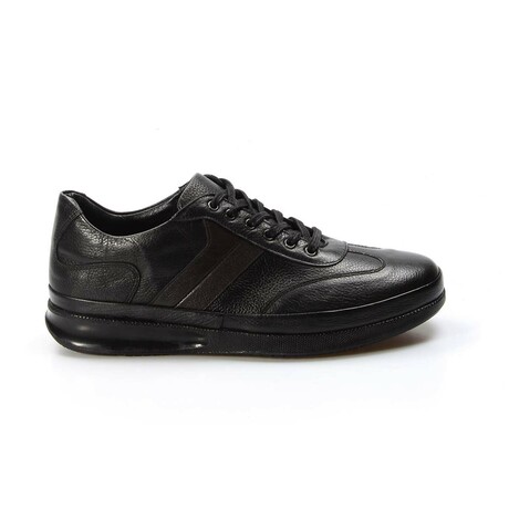 Bruno Sneaker // Black (Euro: 39)