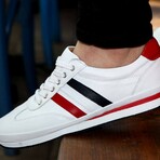 Vincent Sneaker // White + Red + Blue (Euro: 40)