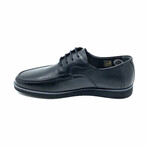 Spencer Classic // Black (Euro: 44)