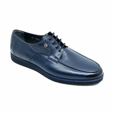 Spencer Classic // Navy Blue (Euro: 39)