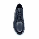 2585 Sneaker // Black (Euro: 44)
