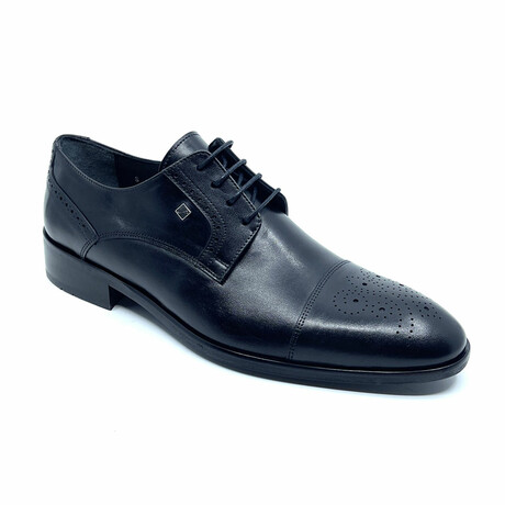 Edward Classic Shoes // Black (Euro: 39)