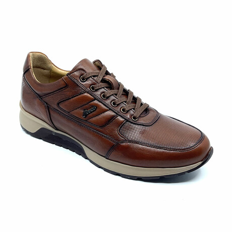 2720 Sneaker // Tobacco (Euro: 39)