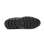 Luchaca Serie Sneakers // Black (Size 44)