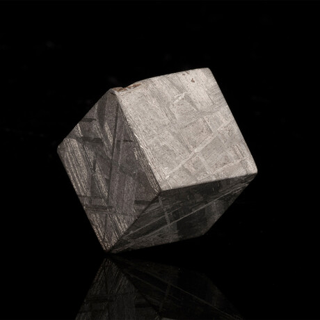 Muonionalusta Meteorite Cube // 34.5 Grams