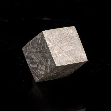 Muonionalusta Meteorite Cube // 32.7 Grams